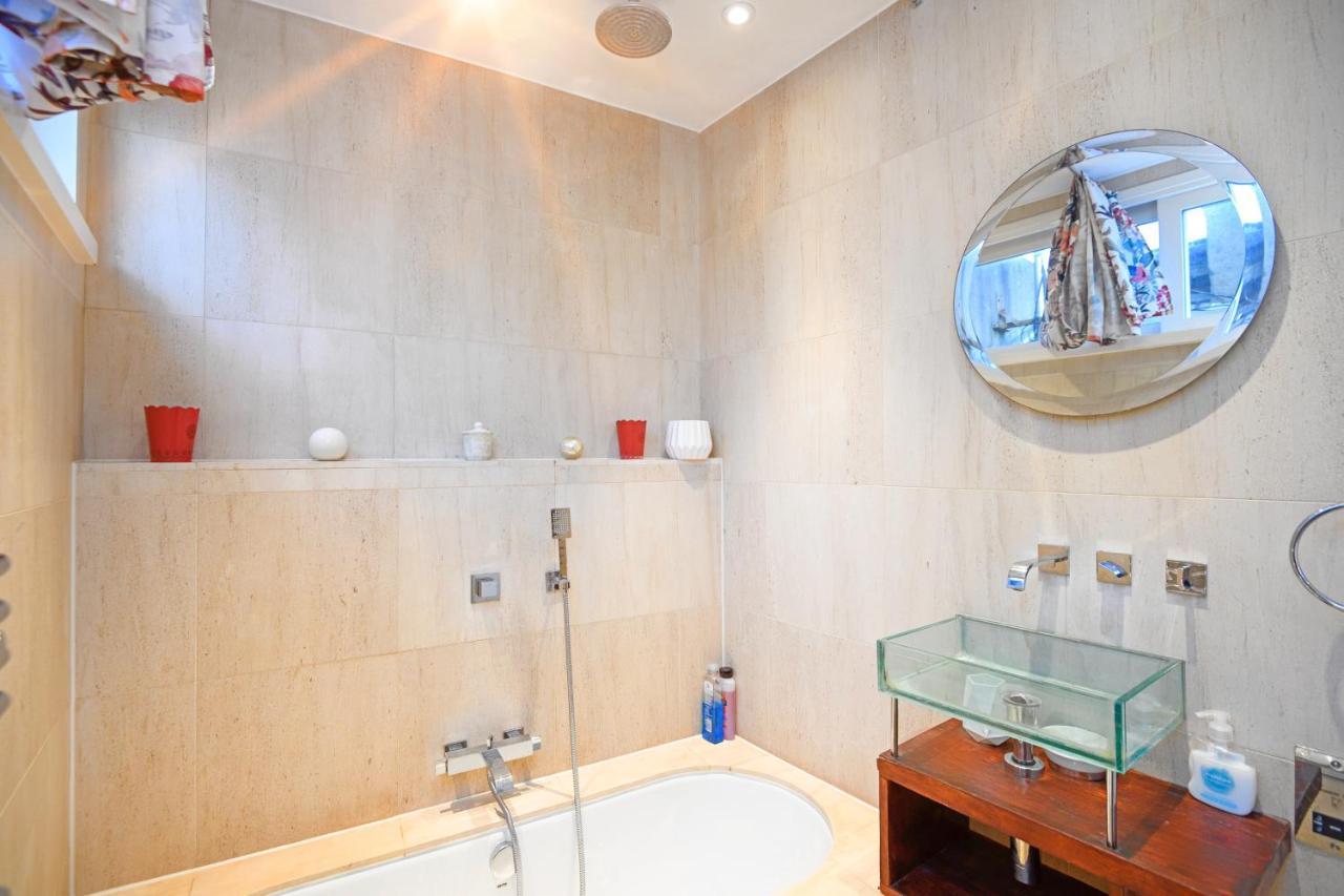 Luxury Massive Townhouse By Harrods Apartman London Kültér fotó