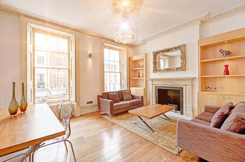 Luxury Massive Townhouse By Harrods Apartman London Kültér fotó